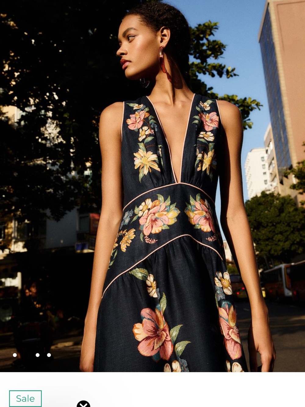 Dark Blue Maira Floral Linen Midi Dress from FARM Rio - Picture 4 of 4